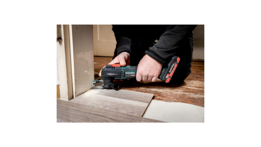 Baterie cu r&acirc;șniță multiplă. 18V METABO MT 18 LTX BL 2X4.0 image