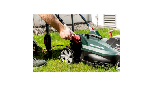 Косачка акум. 36cm 45L METABO RM 36-18 LTX BL 36 SOLO image